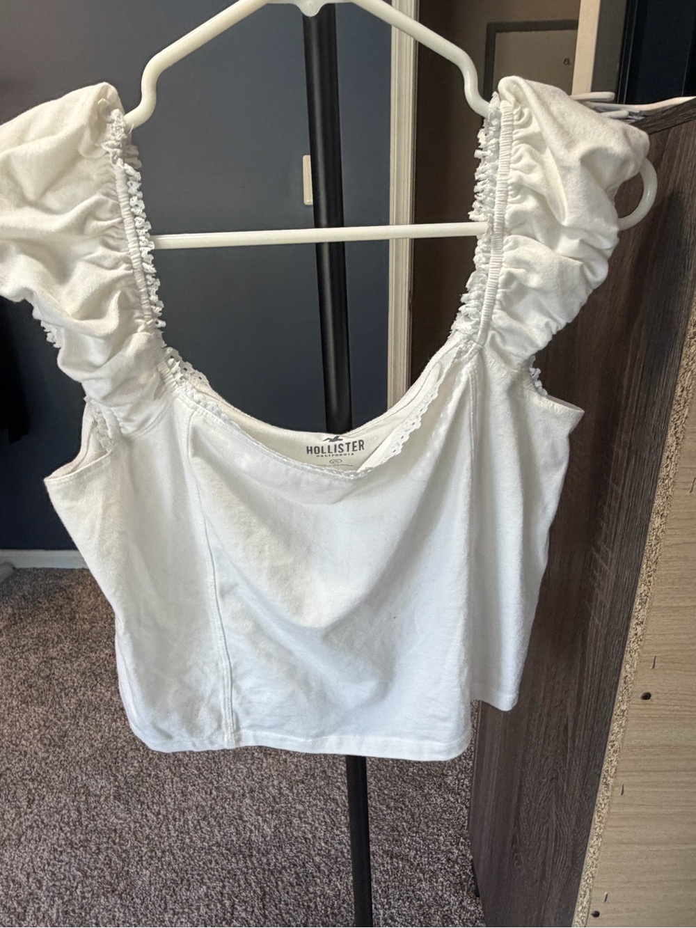 Hollister White Ruffle-Strap Crop Tank